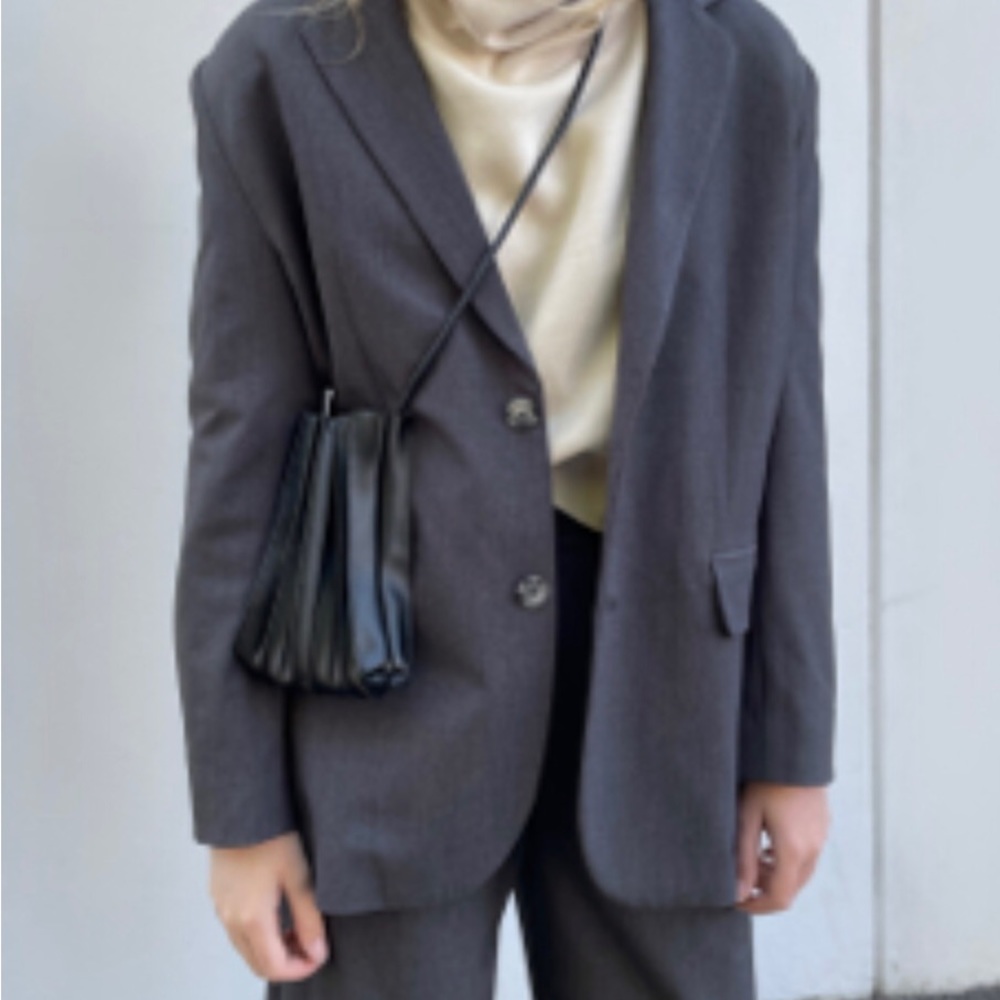 Oak and Fort Pleated Cross body bag
